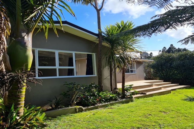 Photo of property in 64 Te Henga Road, Waitakere, Henderson, 0781