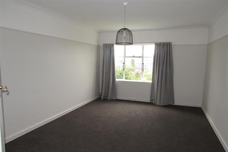 Photo of property in 1/243 The Terrace, Te Aro, Wellington, 6011