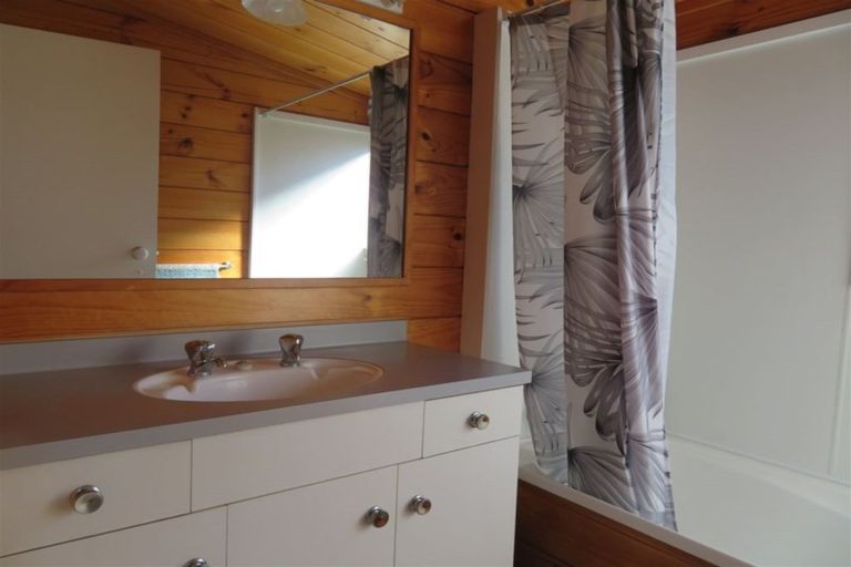 Photo of property in 104a Robert Street, Thames, 3500