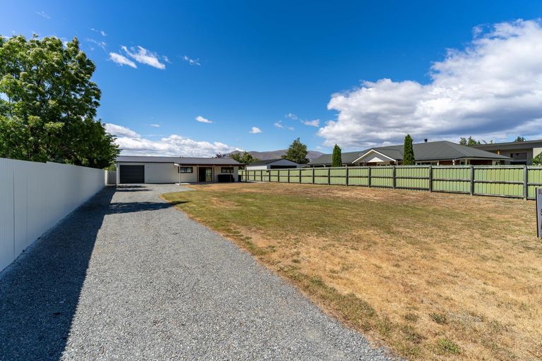 Photo of property in 60 Totara Drive, Twizel, 7901