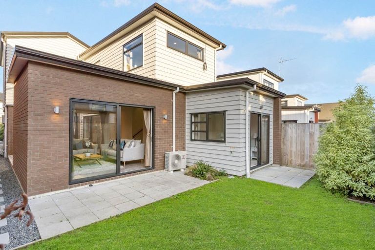 Photo of property in 7c Mcquoids Road, Flat Bush, Auckland, 2019