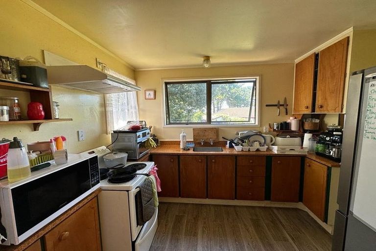 Photo of property in 226 Mahia Road, Weymouth, Auckland, 2103