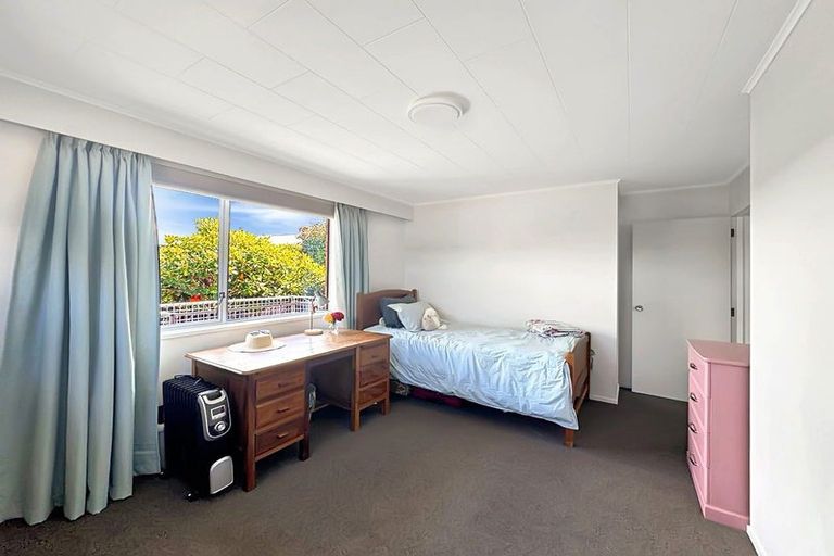 Photo of property in 33 Severn Street, Mosgiel, 9024