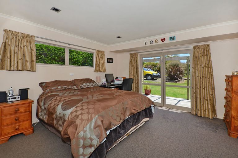 Photo of property in 38 Matarau Road, Matarau, Kamo, 0185