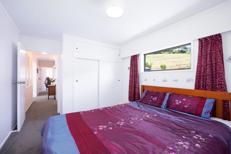 Photo of property in 20 Stratford Drive, Cable Bay, 0420