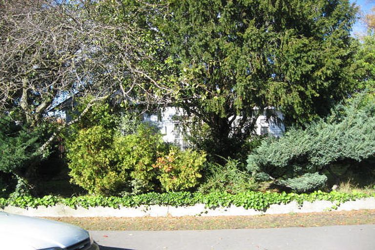 Photo of property in 32 Plynlimon Road, Fendalton, Christchurch, 8052