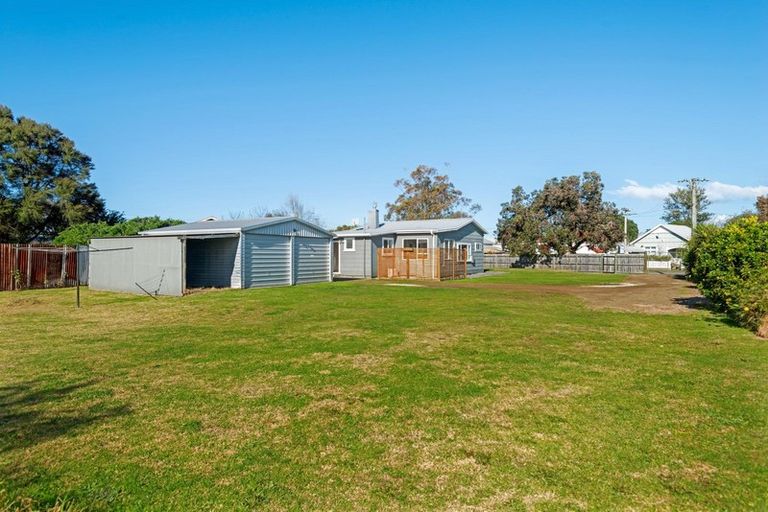 Photo of property in 1 Lyndhurst Street, Awapuni, Gisborne, 4010