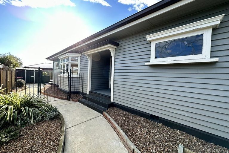 Photo of property in 51 Opawa Road, Waltham, Christchurch, 8023
