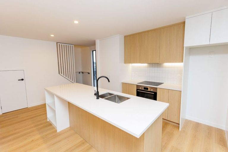 Photo of property in 16/10 Trieste Way, Paraparaumu, 5032