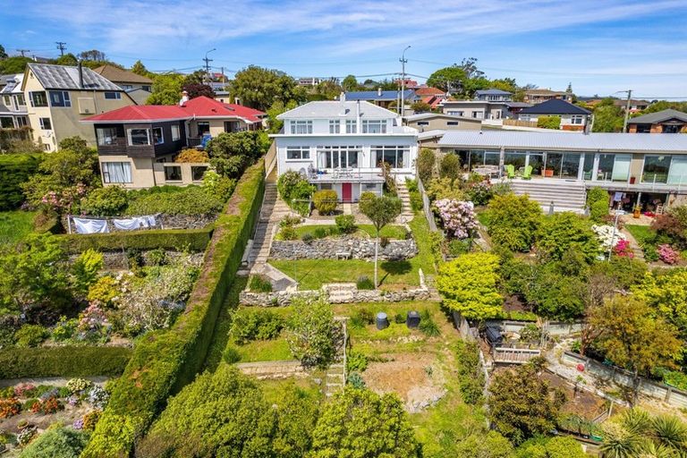 Photo of property in 121 Larnach Road, Vauxhall, Dunedin, 9013