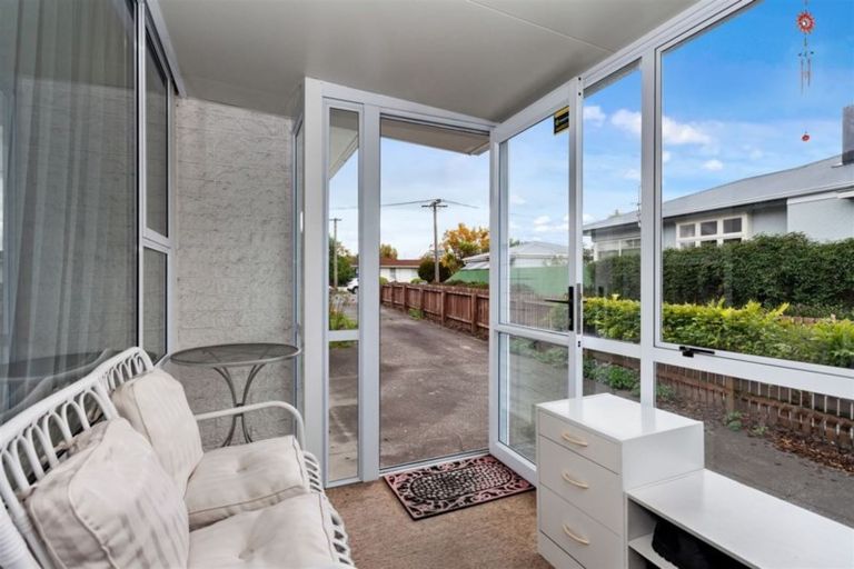 Photo of property in 2/42 Blair Avenue, Papanui, Christchurch, 8053