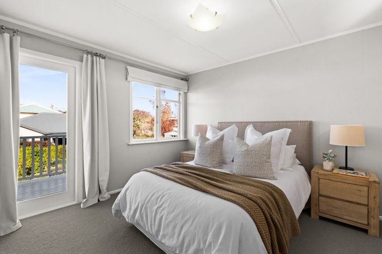 Photo of property in 86 Te Mata Road, Havelock North, 4130