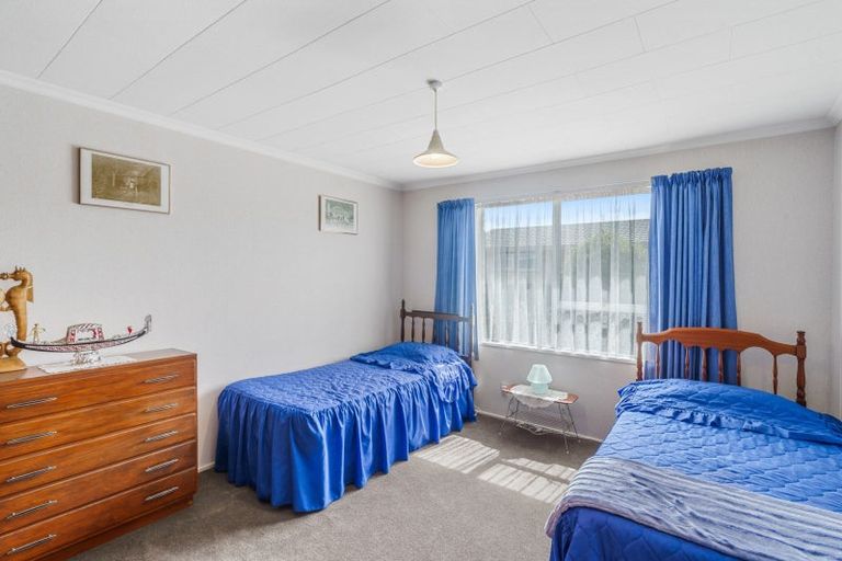 Photo of property in 1/17 Nyoli Street, Northcote, Christchurch, 8052