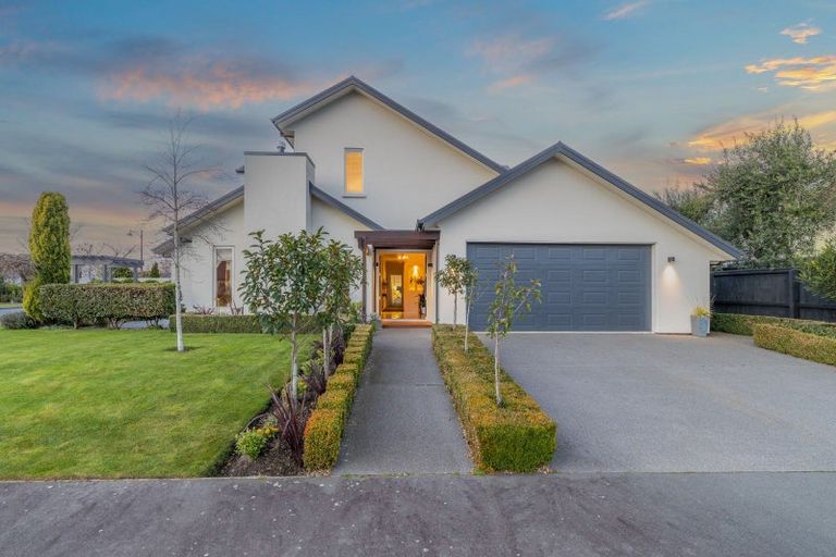Photo of property in 17 Timberlands Terrace, Parklands, Christchurch, 8083