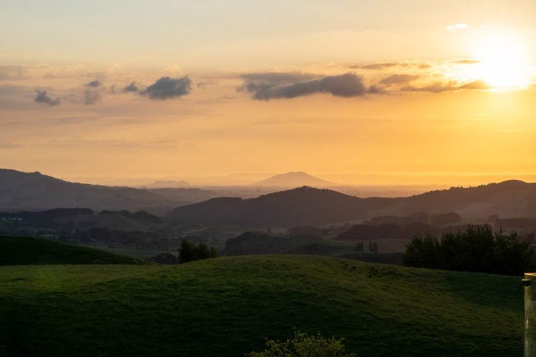 Photo of property in 203 Oliver Road, Te Miro, Cambridge, 3496