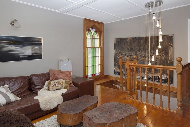 Photo of property in 18 Saint Davids Street, Lyttelton, 8082