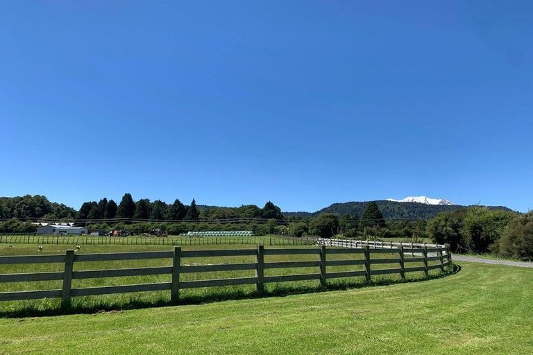 Photo of property in 129 Burns Street, Ohakune, 4625