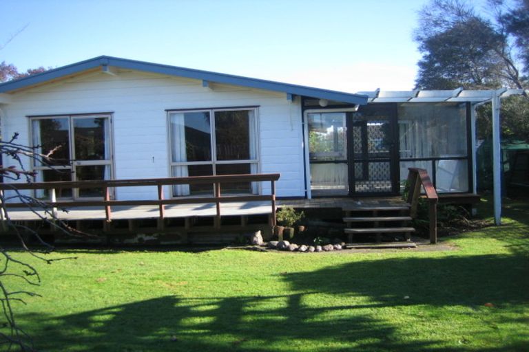 Photo of property in 65 Iranui Road, Inner Kaiti, Gisborne, 4010