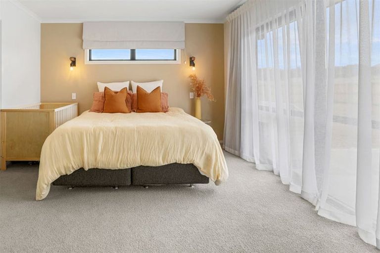 Photo of property in 52 Oakdale Drive, Kinloch, Taupo, 3377