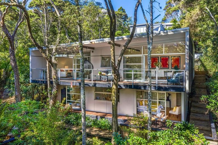 Photo of property in 15e Balmain Road, Birkenhead, Auckland, 0626