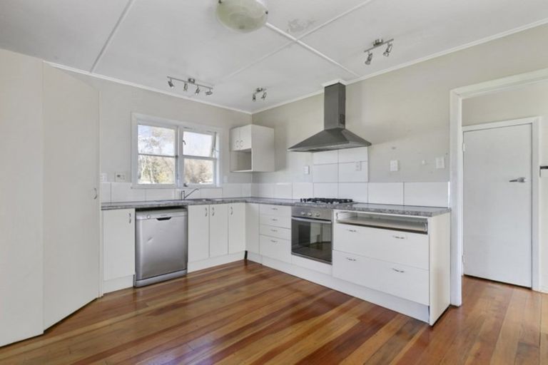 Photo of property in 17 Mckay Street, Wainuiomata, Lower Hutt, 5014