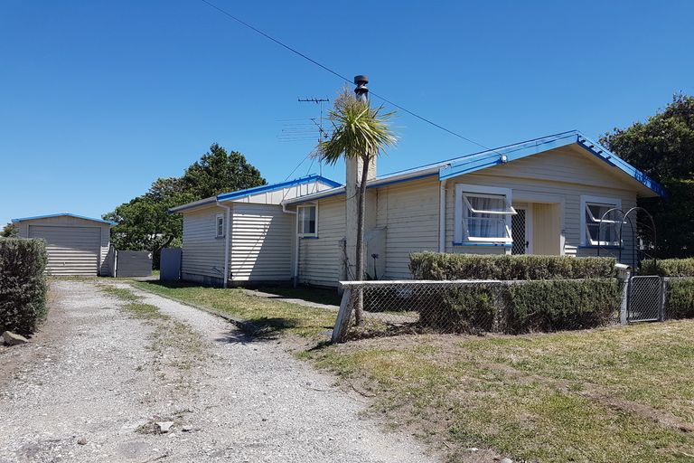 Photo of property in 123 Chalmers Road, Elgin, Gisborne, 4010