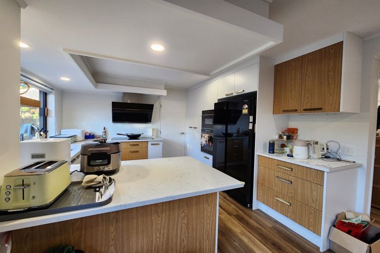 Photo of property in 49 Golfland Drive, Golflands, Auckland, 2013