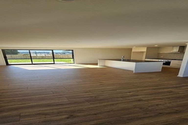 Photo of property in 51 Booker Drive, Tuakau, 2121