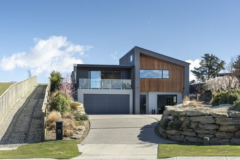 Photo of property in 25 Meyer Street, Alexandra, 9320