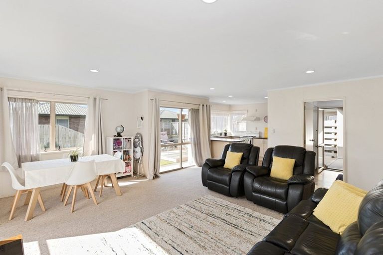 Photo of property in 16b Pohutukawa Place, Matamata, 3400