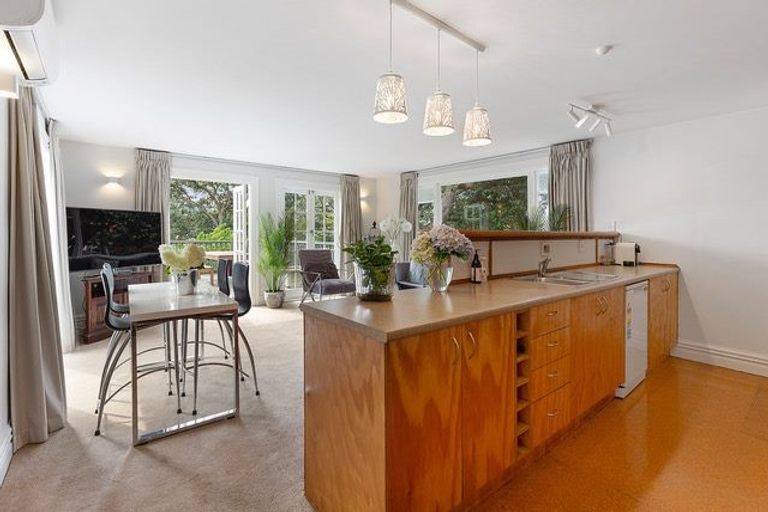 Photo of property in 149 Wallace Street, Mount Cook, Wellington, 6021