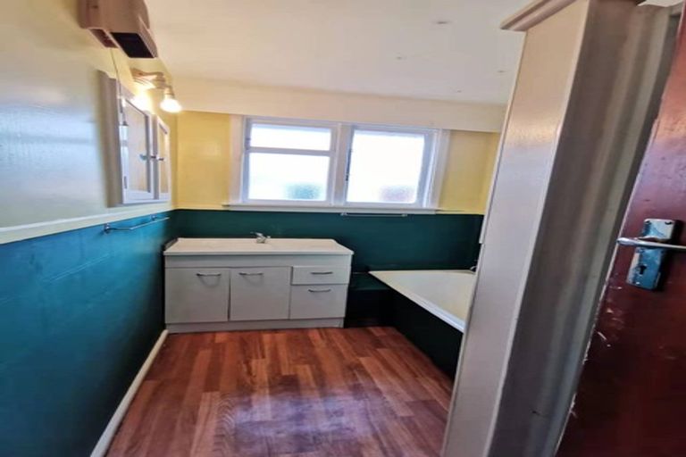 Photo of property in 19 Shearer Avenue, Papanui, Christchurch, 8052