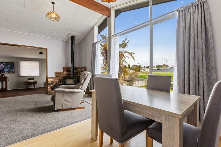 Photo of property in 25 Konini Street, Inglewood, 4330