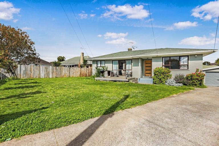 Photo of property in 24 Lincoln Road, Manurewa East, Auckland, 2102