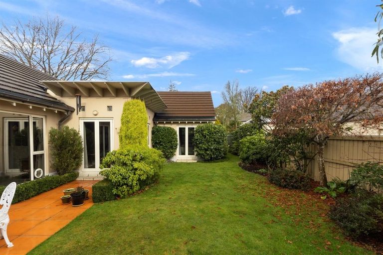 Photo of property in 46 Wai-iti Terrace, Burnside, Christchurch, 8052