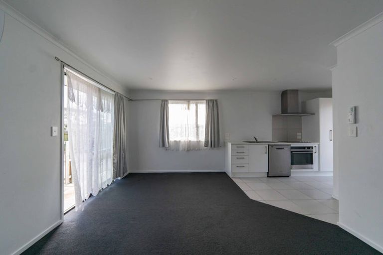 Photo of property in 109 Mount View Road, Melville, Hamilton, 3206