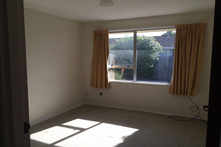 Photo of property in 4/32 Elizabeth Street, Riccarton, Christchurch, 8041