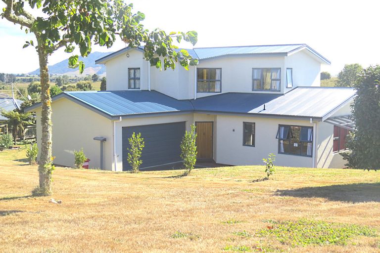 Photo of property in 72 Dalton Avenue, Te Awamutu, 3800