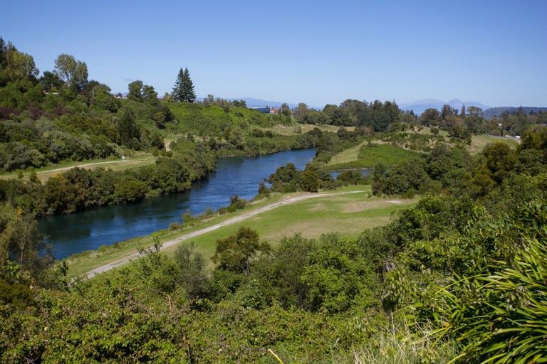 Photo of property in 11/26 Robinson Terrace, Rangatira Park, Taupo, 3330
