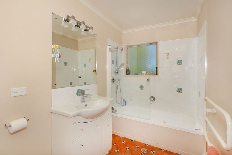 Photo of property in 38 Matarau Road, Matarau, Kamo, 0185