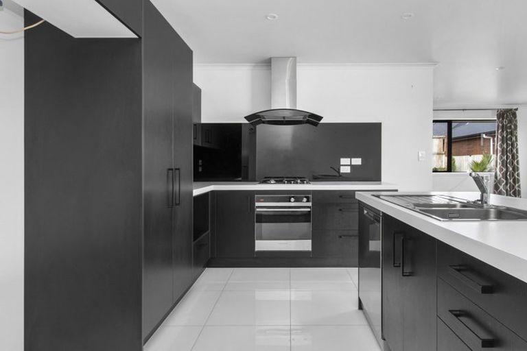 Photo of property in 10 Inuwai Street, Glenview, Hamilton, 3206