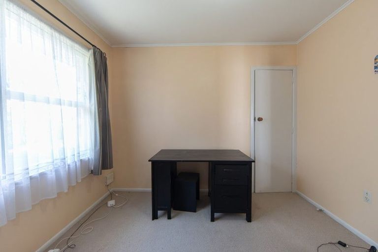 Photo of property in 72 Mount View Road, Melville, Hamilton, 3206