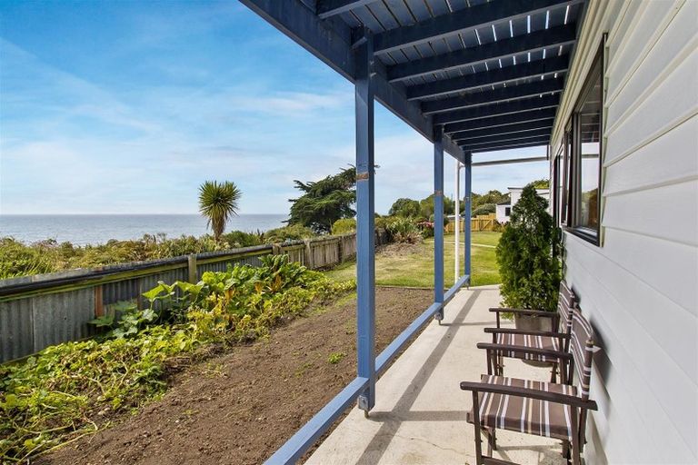 Photo of property in 142 Shag Point Road, Shag Point, Palmerston, 9482