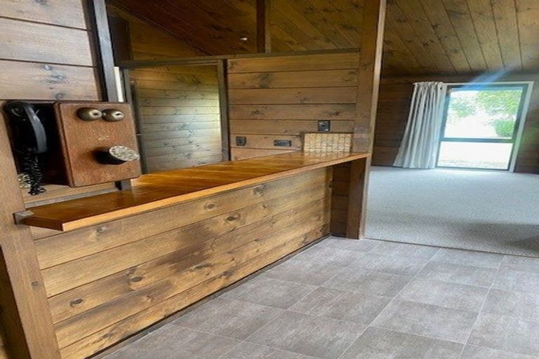 Photo of property in 295 Mangorei Road, Merrilands, New Plymouth, 4312