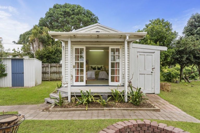 Photo of property in 4 Crossley Street, Katikati, 3129