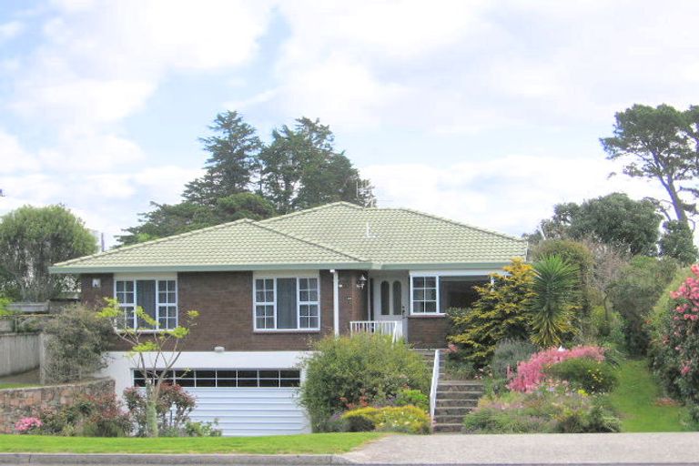 Photo of property in 194 Oceanbeach Road, Mount Maunganui, 3116