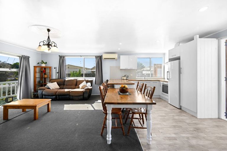 Photo of property in 11a Breckons Avenue, Nawton, Hamilton, 3200