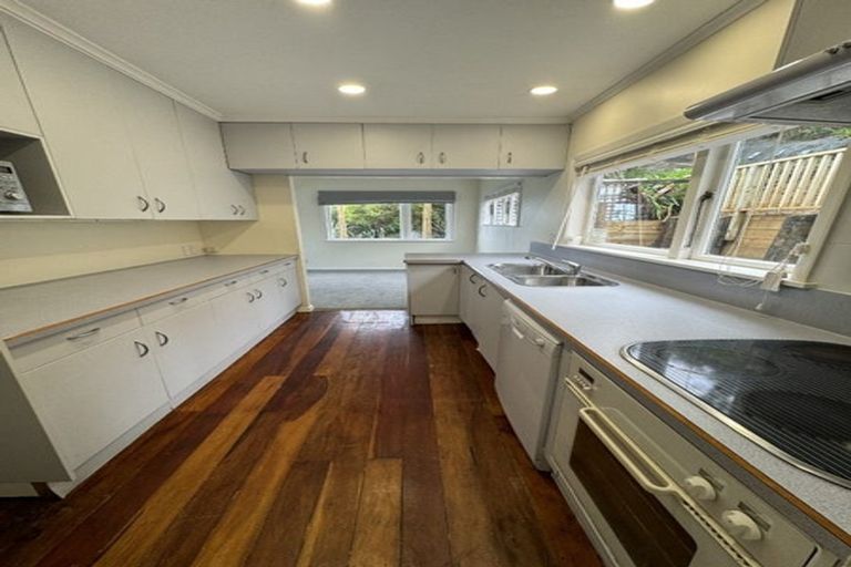 Photo of property in 155 Onslow Road, Khandallah, Wellington, 6035