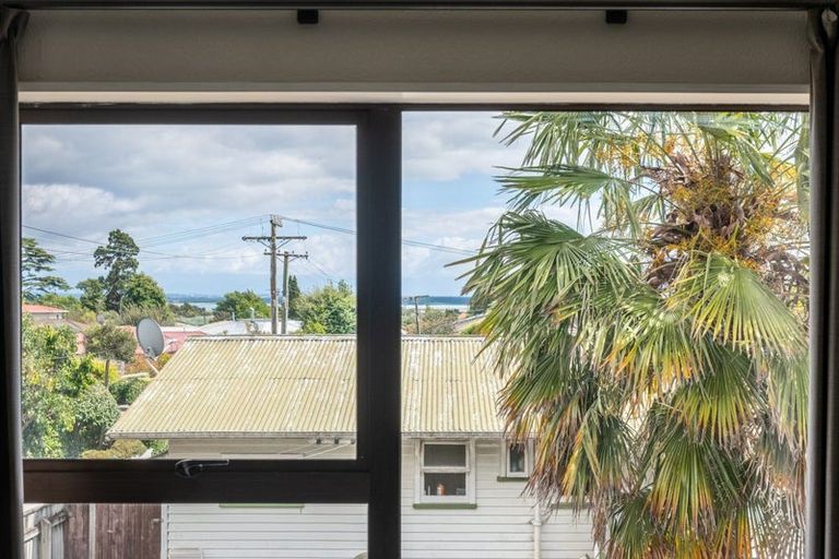 Photo of property in 2/10 Chisnall Street, Stoke, Nelson, 7011