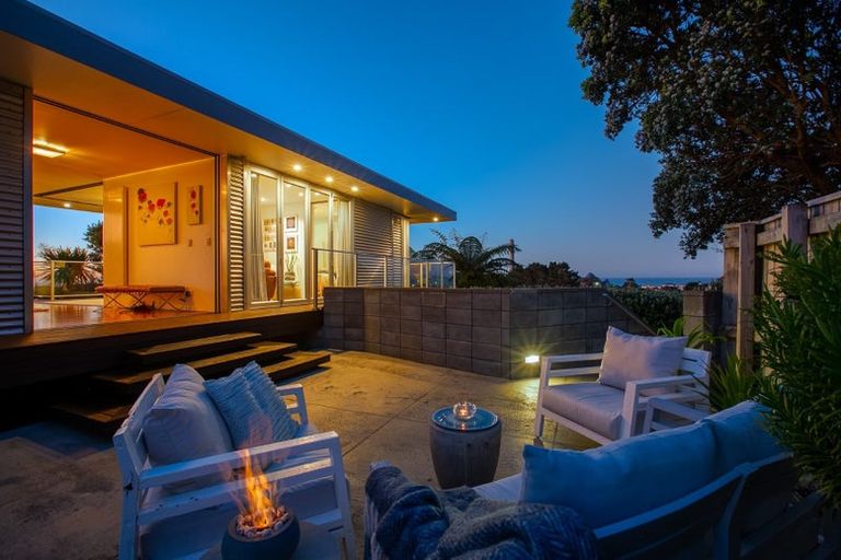 Photo of property in 120b Pioneer Road, Moturoa, New Plymouth, 4310